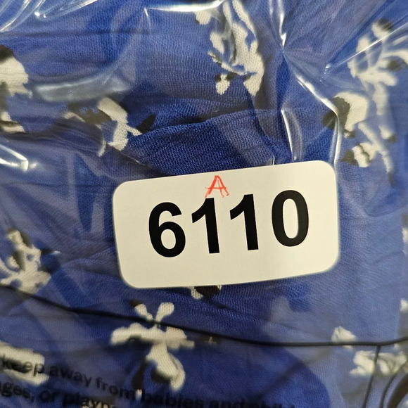 1. STATE Cabana Blue Floral Spaghetti Strap Keyhole Wide Leg Jumpsuit Size 4 - Picture 9 of 9